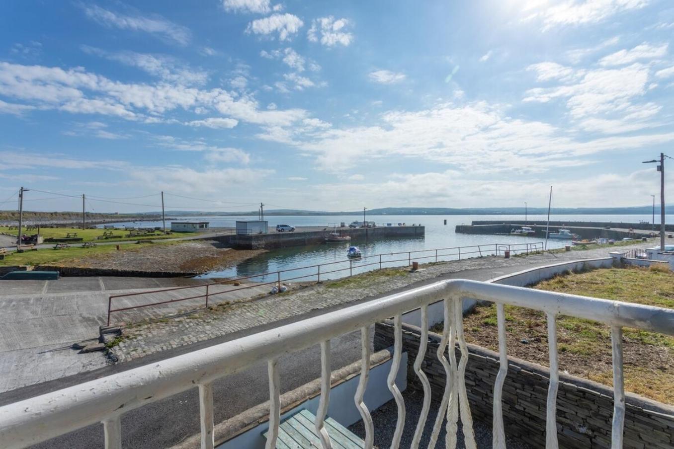 The Boathouse On The Atlantic Sea Villa Liscannor Exteriör bild